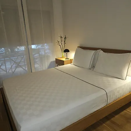 Apartament Estudiosuenossuite Sant Just Desvern